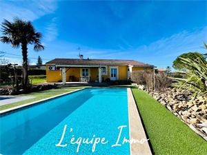 maison-villa à la vente -   32000  AUCH, surface 98 m2 vente maison-villa - APR680294